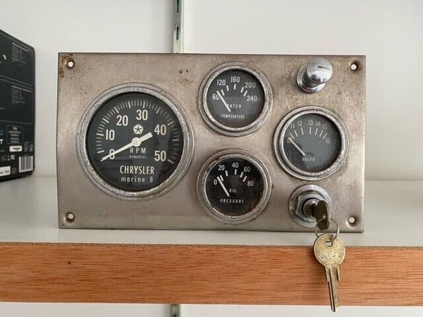 Chrysler Marine 8 Stewart Warner Gauge Panel