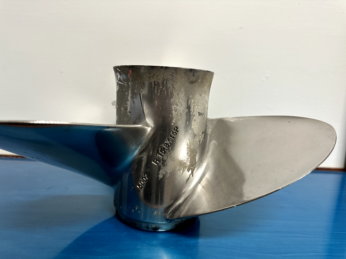 Quicksilver Thunderbolt Marine Propeller 15.8 x 15