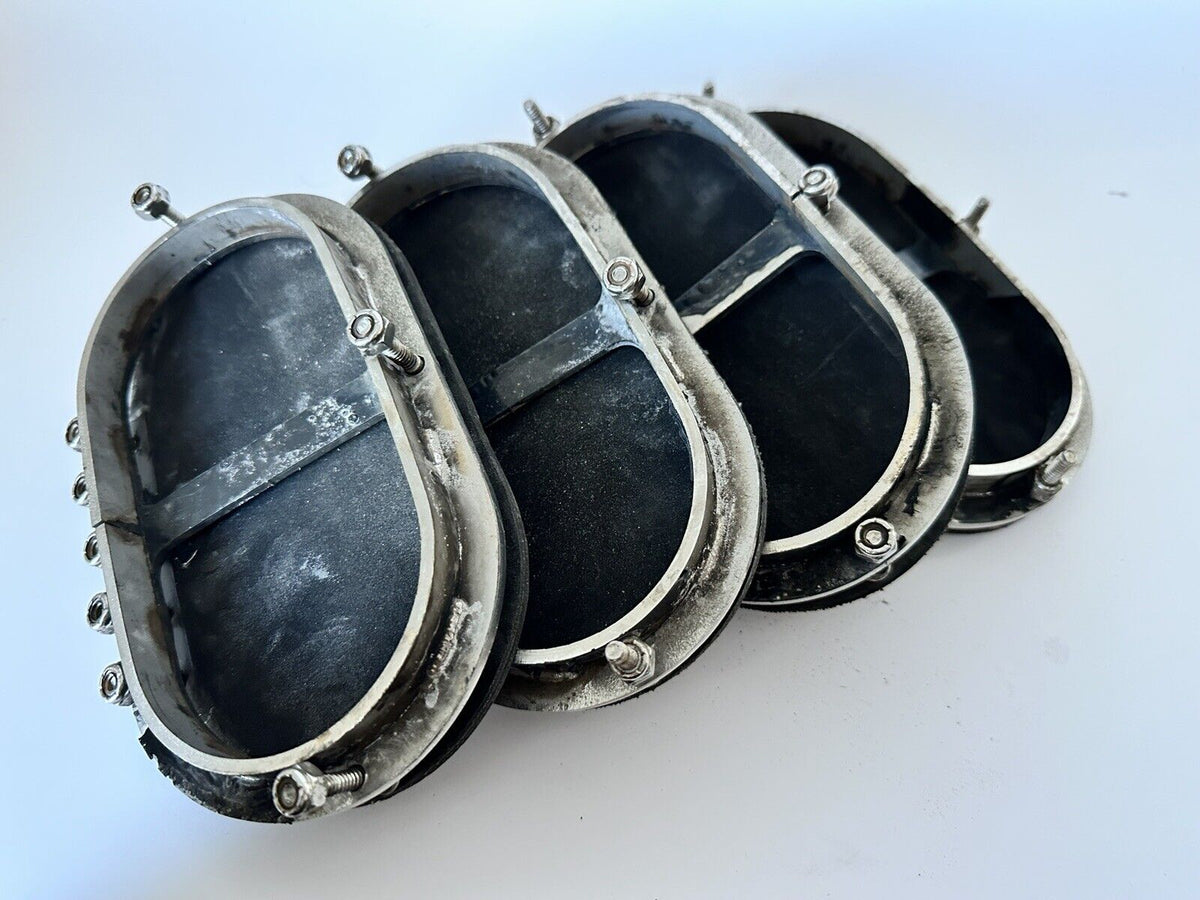 Formula Fastech Silent Thunder Exhaust Outlets