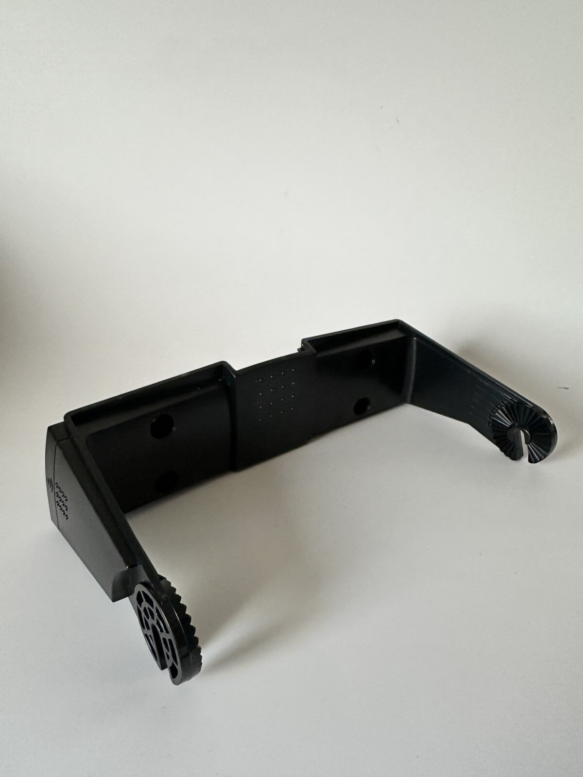 Simrad Go9 Bracket Gimbal 072-21867